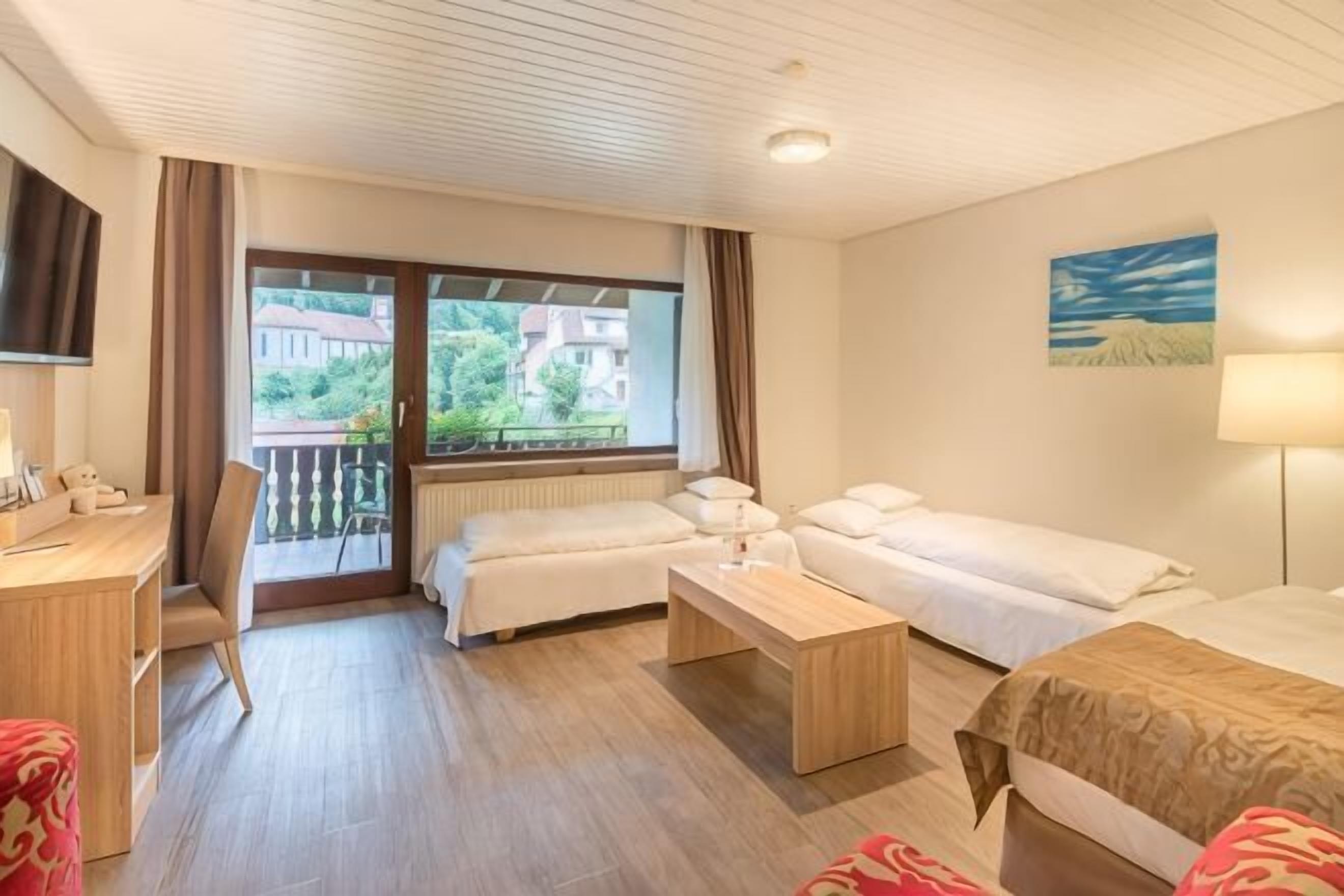 10 ห้องนอน, เครื่องนอนระดับพรีเมียม, ผ้านวมขนเป็ด