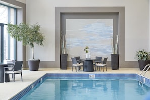 Indoor pool, pool loungers