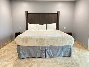 Hochwertige Bettwaren, Select-Comfort-Betten, Zimmersafe