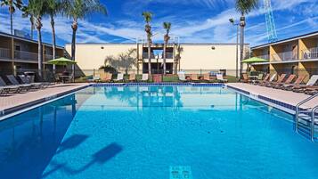 3 outdoor pools, open 9:00 AM to midnight, pool umbrellas, sun loungers