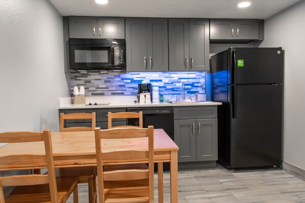 1 bedroom, premium bedding, Select Comfort beds, in-room safe