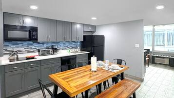 Premium bedding, Select Comfort beds, in-room safe, blackout drapes