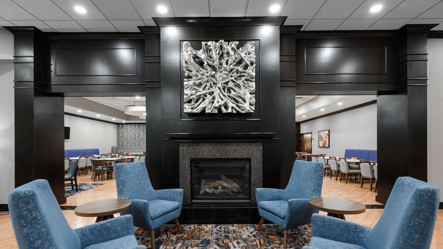 Hampton Inn Evansville/Airport