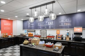Gratis morgenmadsbuffet hver dag