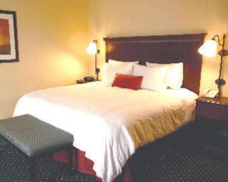 Premium bedding, pillowtop beds, desk, laptop workspace