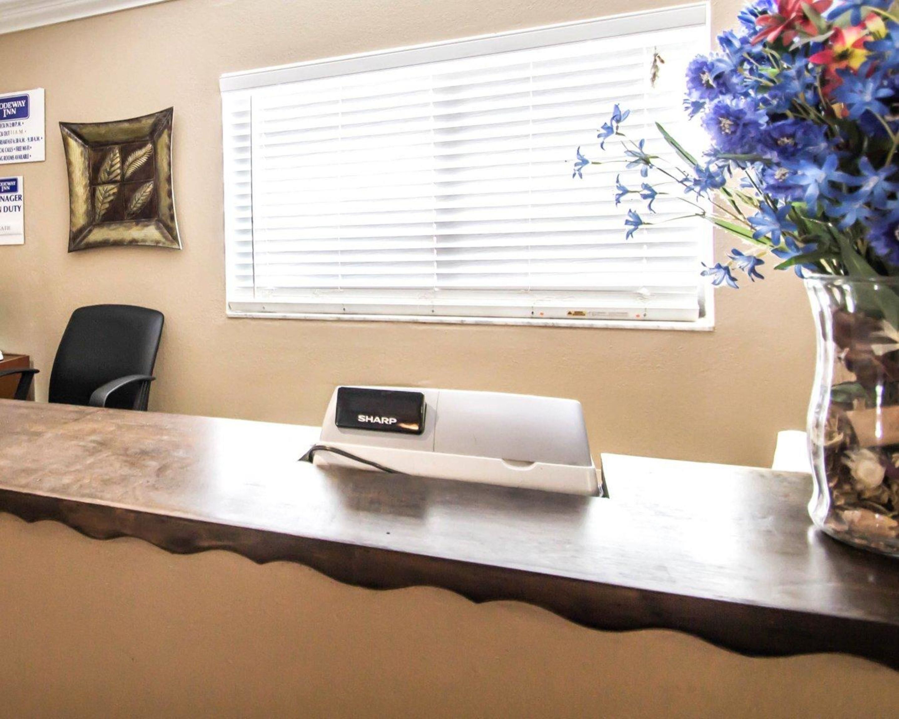 Photo - Rodeway Inn Apopka South