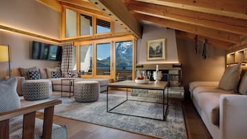 Unique 3 Bedroom Suite with Eiger Mountain View | View from room