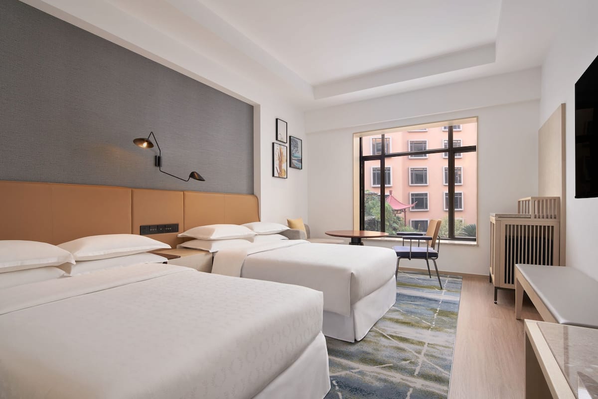 1 habitación, ropa de cama de alta calidad y minibar