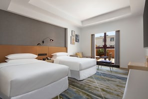 Club Suite, 1 Bedroom | Premium bedding, minibar, in-room safe, blackout drapes