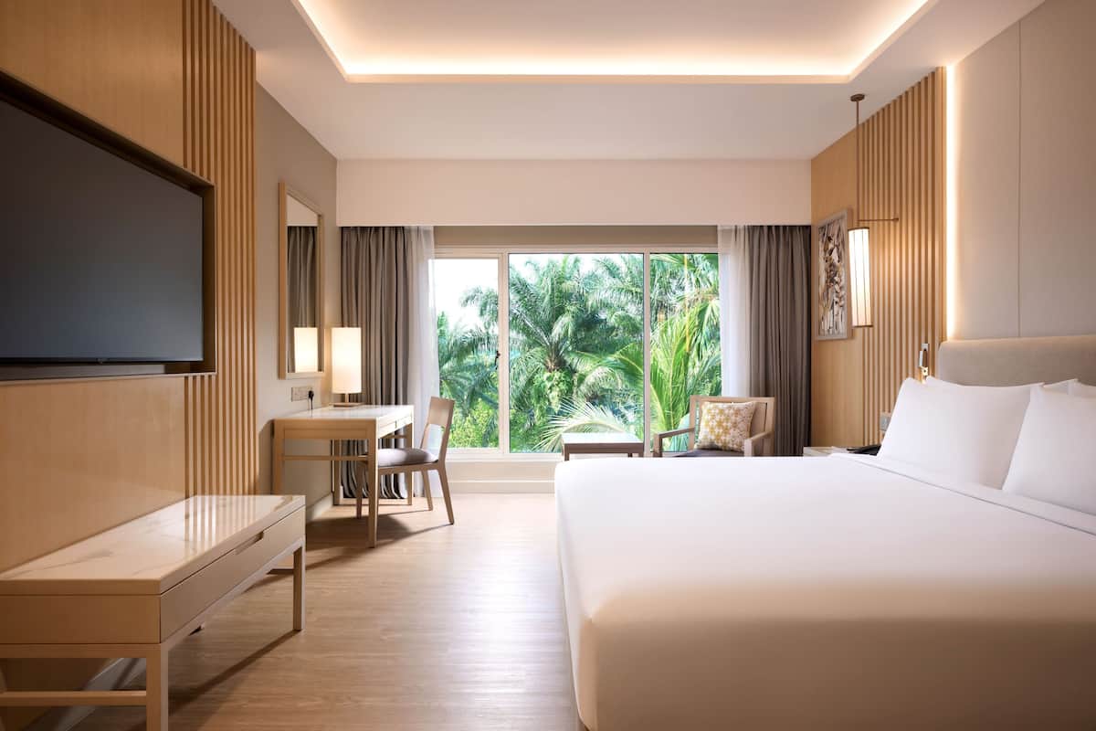 Minibar, in-room safe, desk, blackout curtains