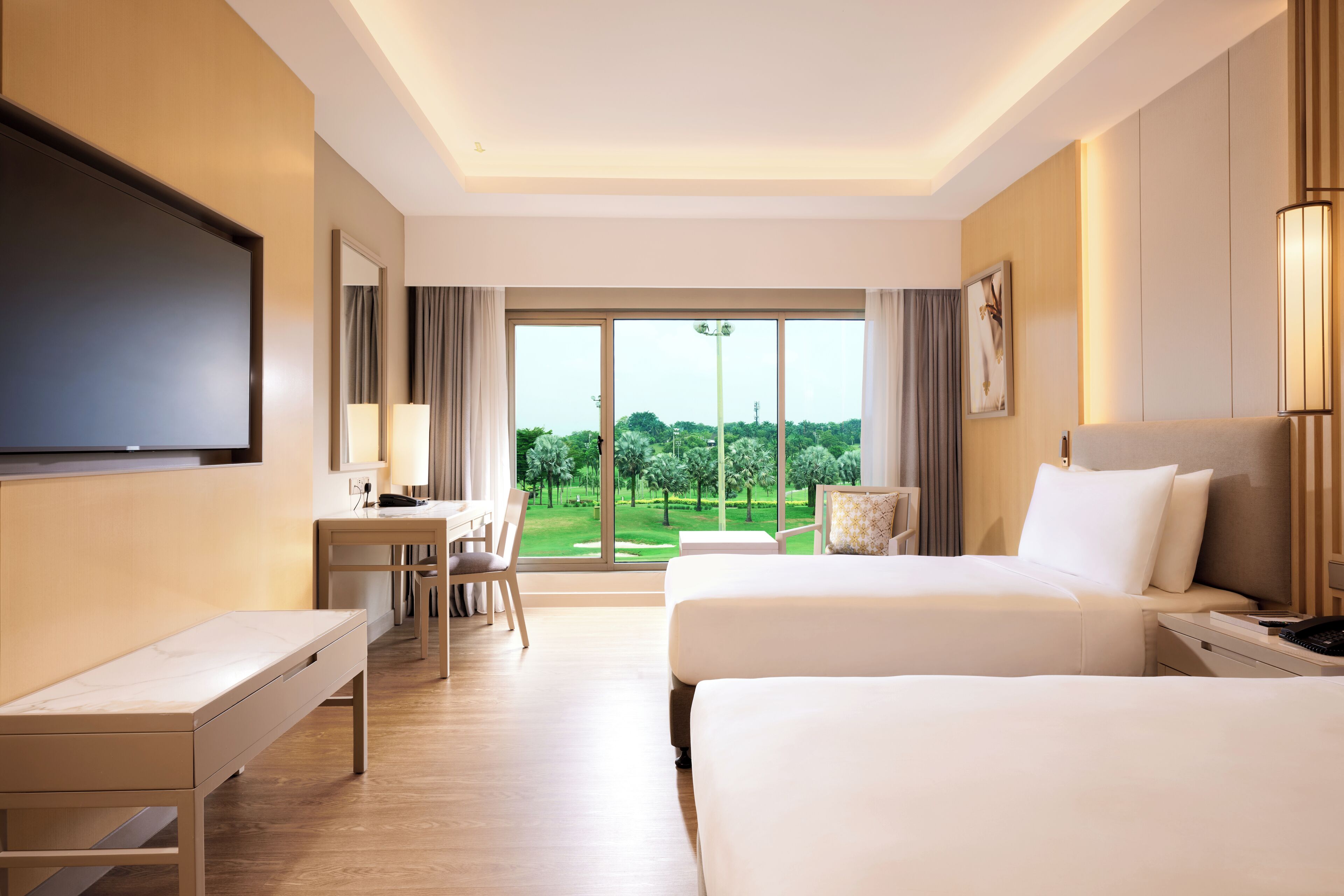 Room, 2 Twin Beds (Guest) | Minibar, in-room safe, desk, blackout drapes