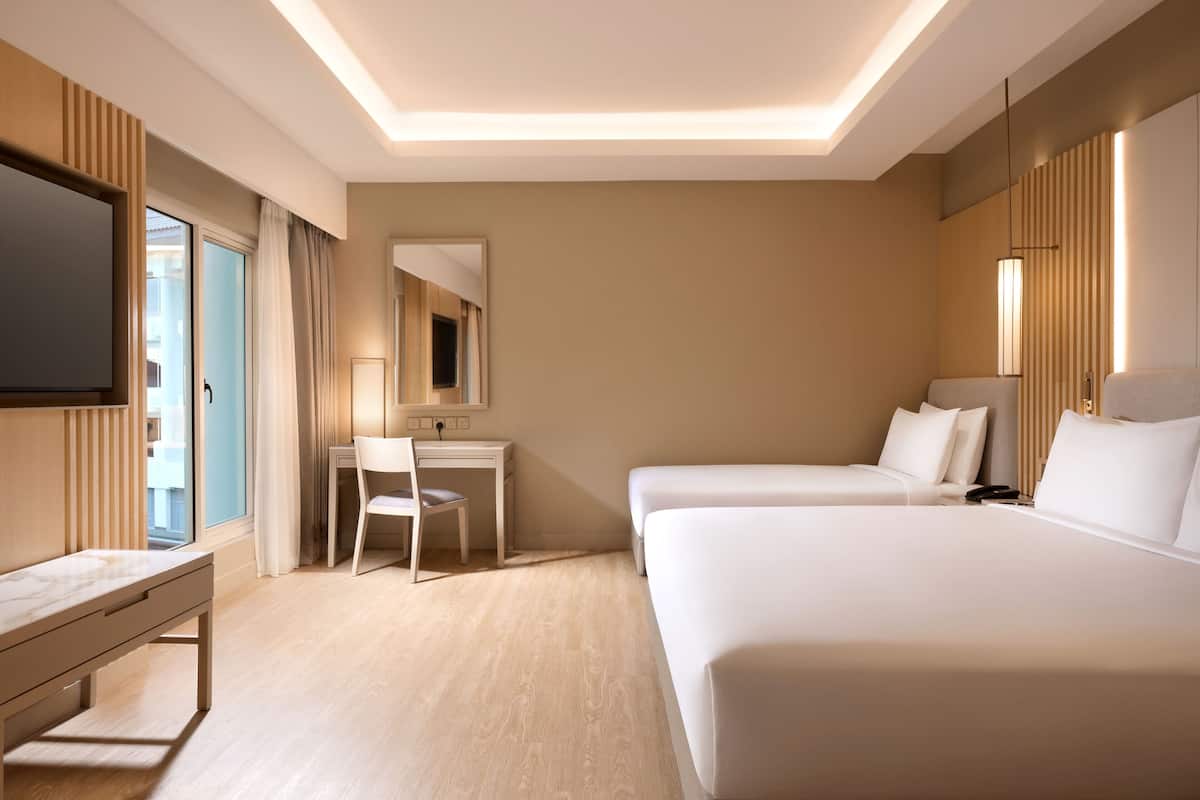 Minibar, in-room safe, desk, blackout curtains