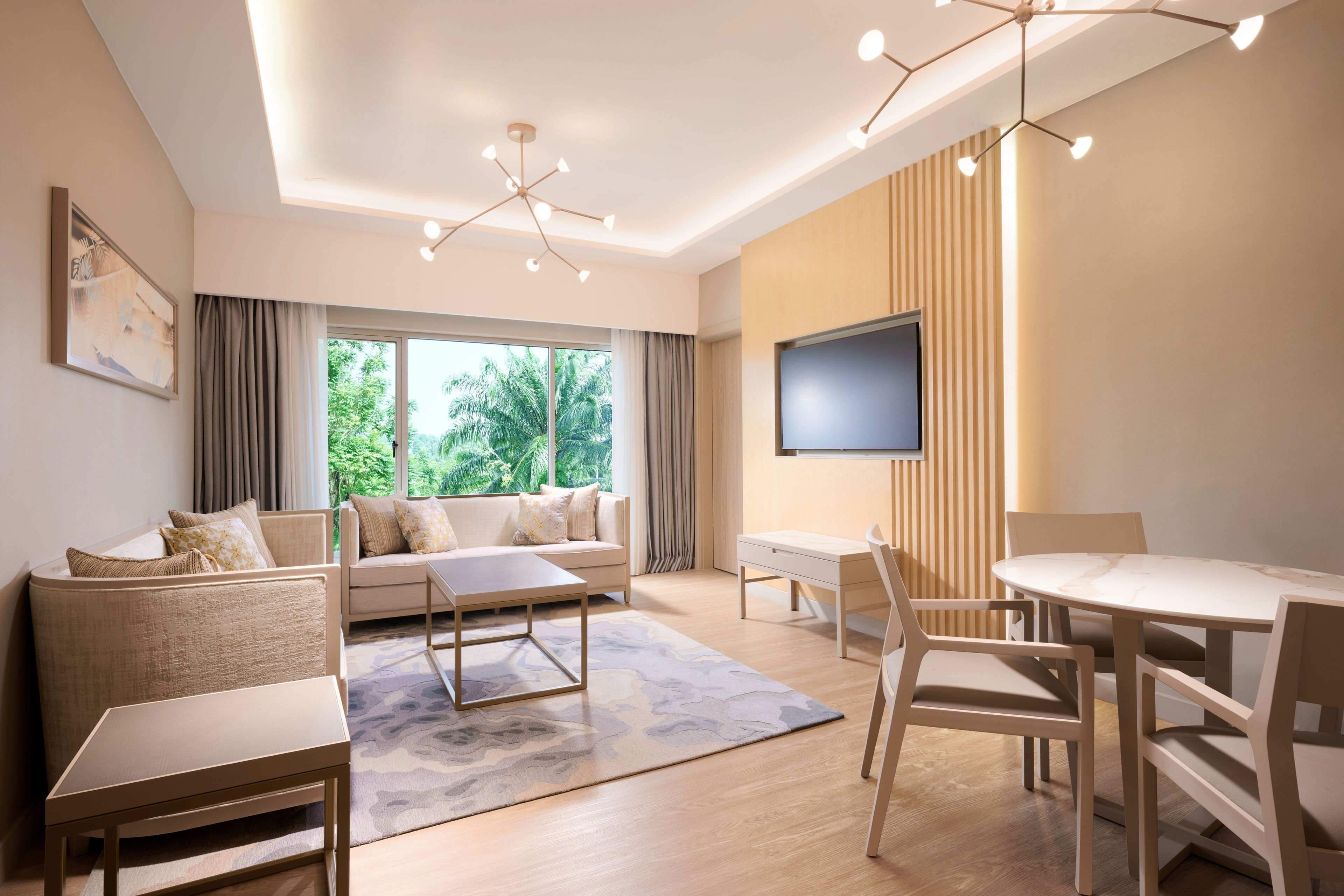 Premium Suite, 1 King Bed | Living area