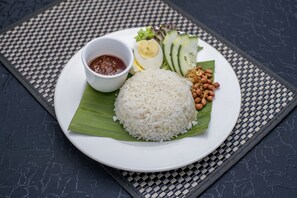 Daily buffet breakfast (MYR 55 per person)