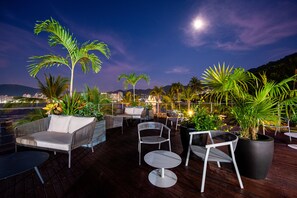 Sundeck