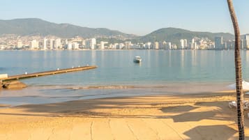Plage à proximité, snorkeling