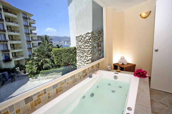 Body treatments, body scrubs, facials, massages