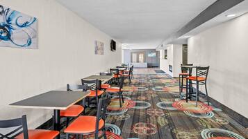 Desayuno continental incluido todos los días