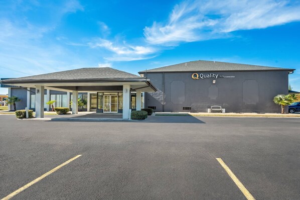 Exterior - Quality Inn Little Rock South (Little Rock)