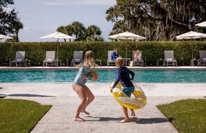 Outdoor pool, open 9 AM to 9 PM, pool umbrellas, sun loungers
