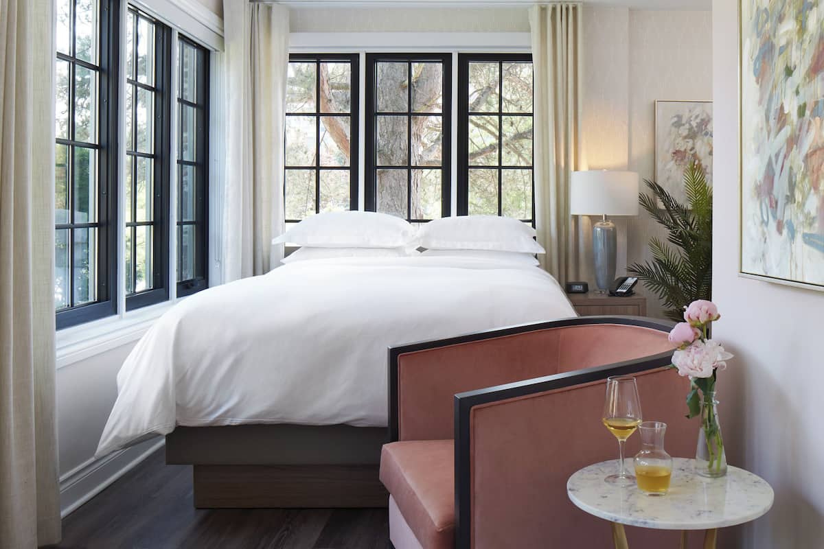 Egyptian cotton sheets, premium bedding, down comforters