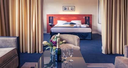 Mercure Maurepas Saint Quentin