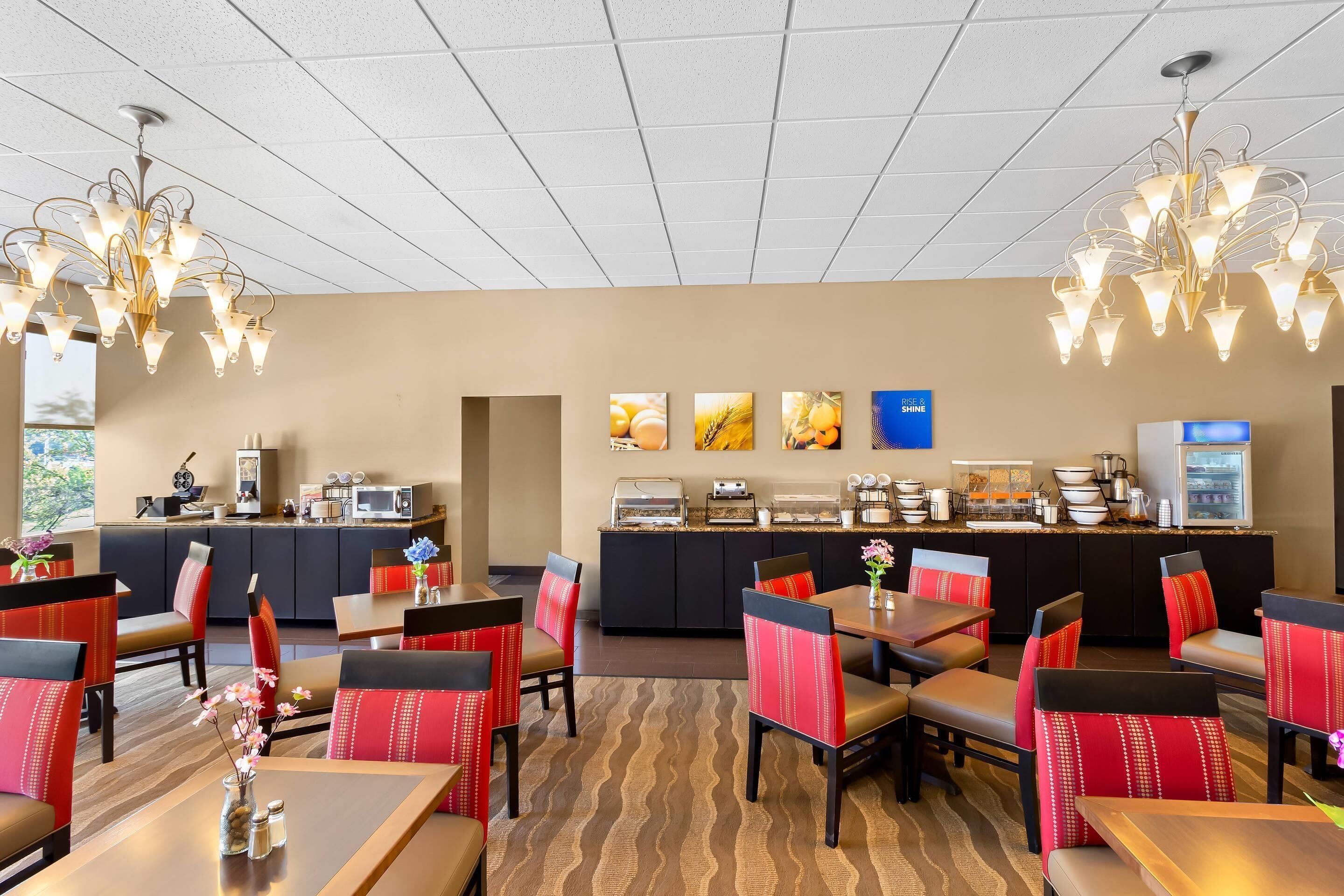 Free daily buffet breakfast 