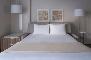1 bedroom, premium bedding, down comforters, pillowtop beds