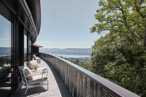 Masina Suite, 170 m2, inspired by Giulietta Masina, Butler, Spa Access (12 years+) | Balcony