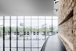 Indoor pool, sun loungers