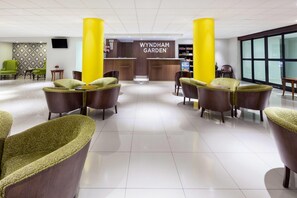Lobby - Wyndham Garden Monterrey Norte (San Nicolas de los Garza)