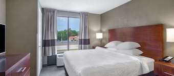 Days Inn by Wyndham Blairsville
