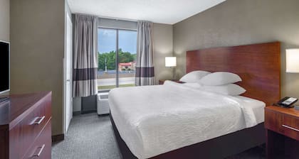 Days Inn by Wyndham Blairsville