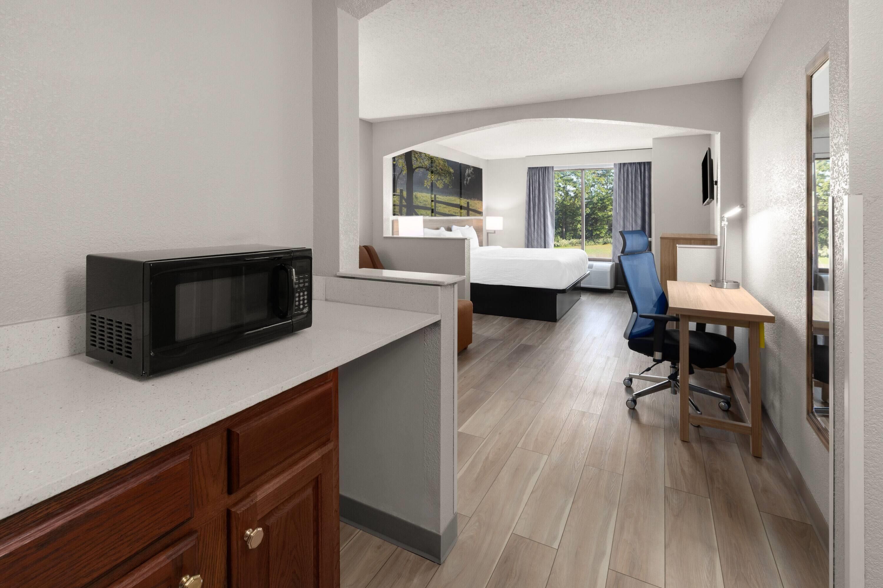 Coffres-forts dans les chambres, bureau, rideaux occultants