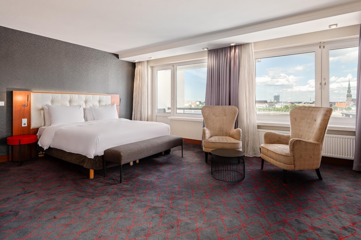 Presidential Suite (with SPA Access) | Premium bedding, in-room safe, laptop workspace