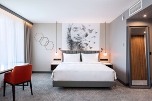 Junior Suite | In-room safe, desk, laptop workspace, iron/ironing board