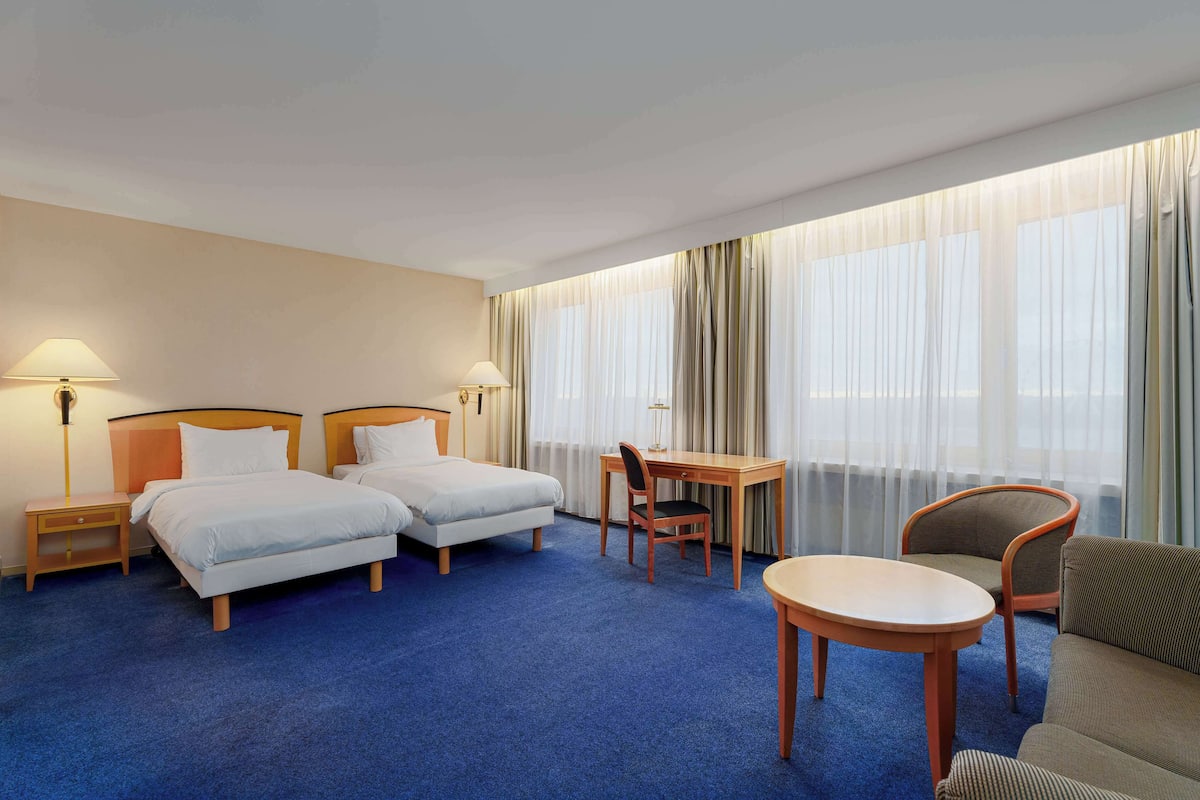 Superior Room | In-room safe, desk, laptop workspace, iron/ironing board