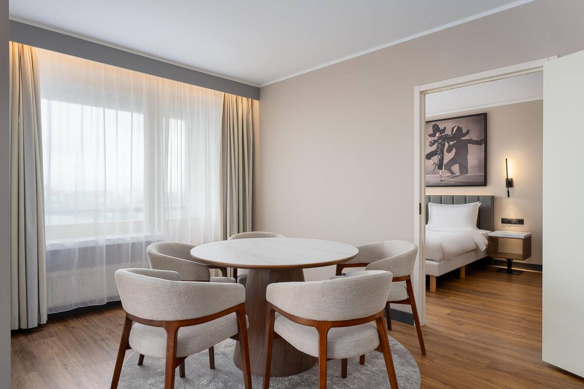 Suite, 1 Bedroom (Spa Access) | Premium bedding, in-room safe, laptop workspace