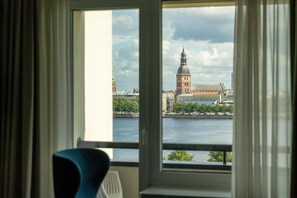 View from room - Radisson Blu Hotel & Spa, Daugava Riga (Riga)