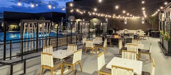 DoubleTree by Hilton Denver Cherry Creek