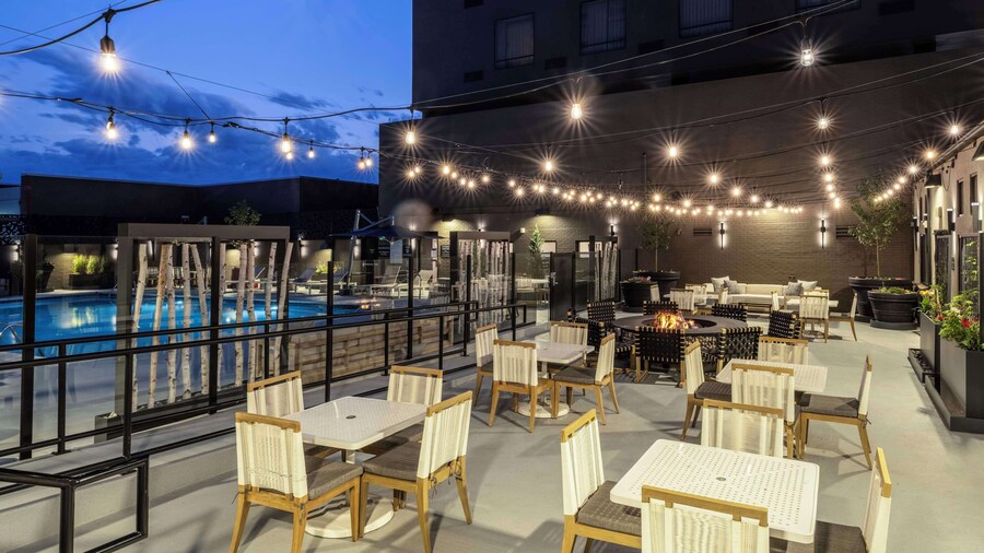 DoubleTree by Hilton Denver Cherry Creek