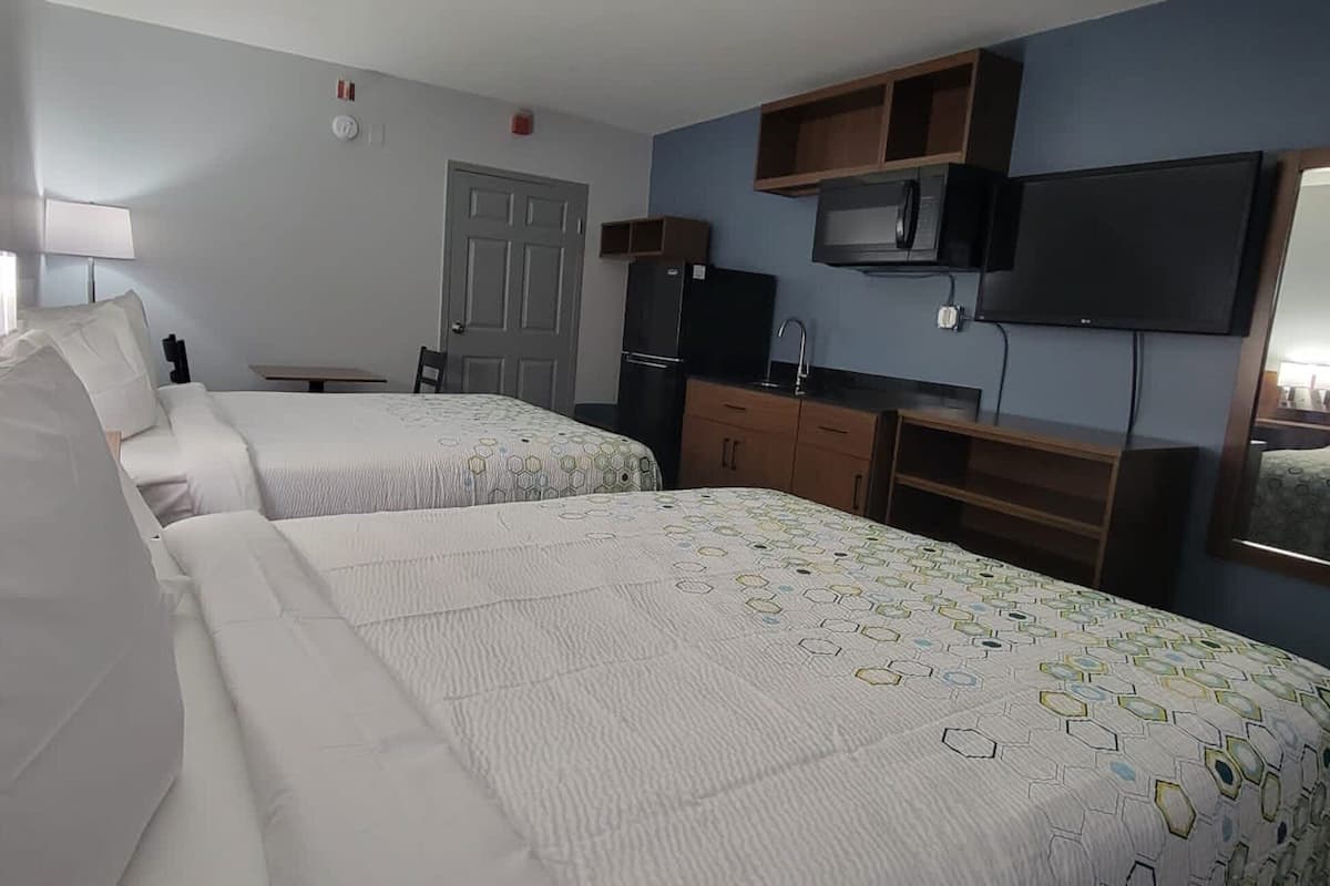 Free WiFi, bed sheets