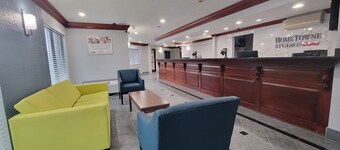 HomeTowne Studios By Red Roof Egg Harbor–Atlantic City Airport