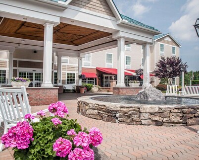 Comfort Inn & Suites Sturbridge - Brimfield