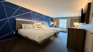 Premium bedding, in-room safe, desk, iron/ironing board