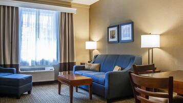 Premium bedding, in-room safe, desk, soundproofing