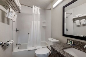 Bathtub, free toiletries, hair dryer, towels