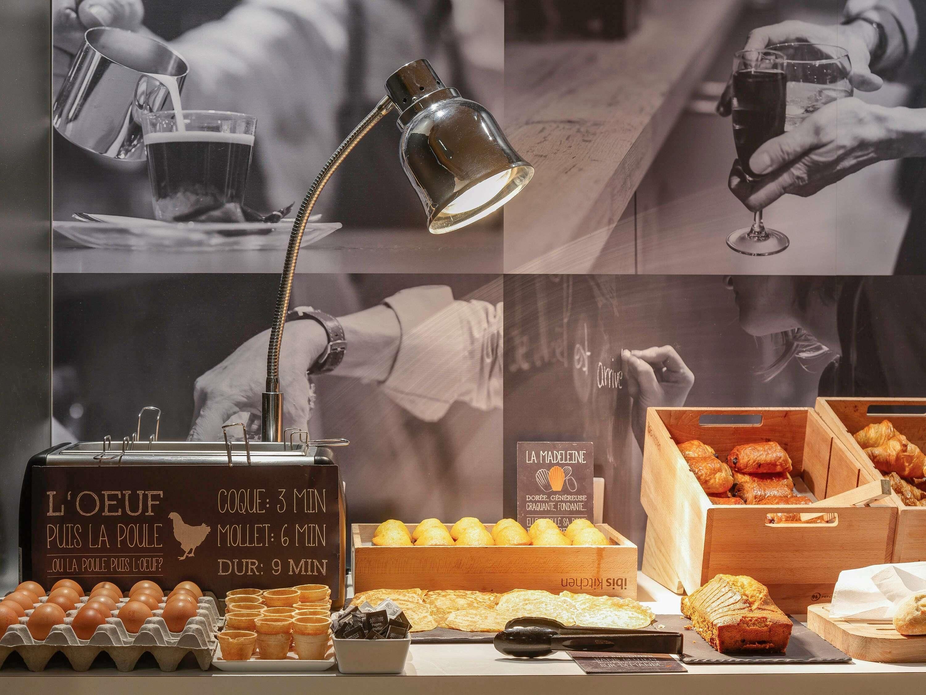 Tägliches Frühstücksbuffet gegen Gebühr