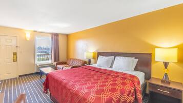 1 bedroom, desk, free WiFi, bed sheets