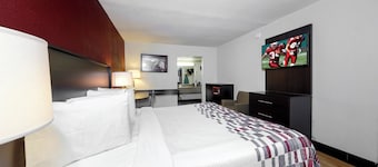 Red Roof Inn Atlanta - Suwanee/ Mall of Georgia